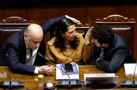 Reforma política, Inteligencia e Incendios: gobierno busca últimas medallas legislativas antes del receso veraniego