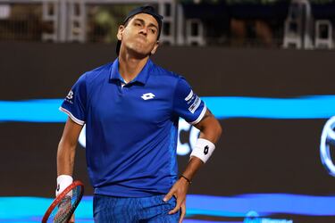 Alejandro Tabilo se bajó de un par de torneos por una lesión en su muñeca.