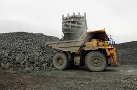 Nornickel, el gigante ruso de la minería que plantea su interés por entrar a negocio del litio en Chile