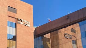 Contraloría advierte que pacientes de urgencia de Hospital San José pueden esperar hasta 18 horas para ser atendidos