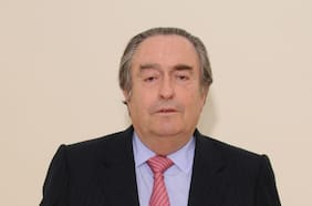 “Un aporte al empresariado chileno”: Hombres de negocios despiden a Fernando Larrain Peña