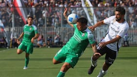¿Dispositivo anti invasiones? El singular enrejado en el partido entre Colo Colo y Audax Italiano