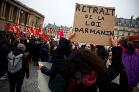 Francia: Consejo Constitucional anula ampliamente polémica ley de inmigración