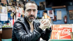 El músico chileno Angelo Pierattini sufre accidente automovilístico y se encuentra en estado de gravedad