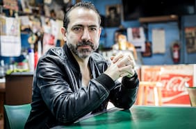 El músico chileno Angelo Pierattini sufre accidente automovilístico y se encuentra en estado de gravedad