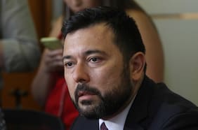 Fiscal Bufadel suma nueva denuncia: compañera de trabajo del Ministerio Público declara que la forzó para darle un beso