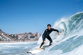 Manuel Selman dirá presente en una nueva fecha de la World Surf League que se realizará en Iquique