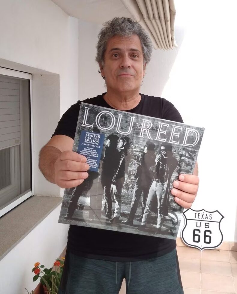 Una biografía de Lou Reed entre la afrenta y la empatía - La Tercera