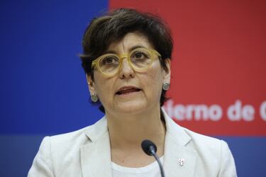 Informe de Contraloría confirma que asesor de Ximena Aguilera intervino en atención “exprés” de la madre de la exministra de Salud