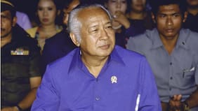 Suharto, el exlíder indonesio que pasó de dictador a “héroe nacional”