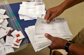 Cadem: 77% de los encuestados piensa que hay que dar por cerrado el tema constituyente