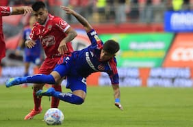 Revisa el golazo de Ñublense que abre la cuenta sobre el final frente a la U en Chillán