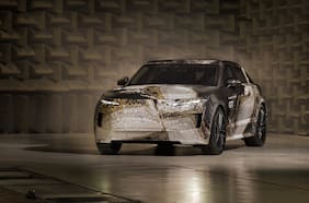 Un nuevo integrante de la familia Range Rover adelanta sus líneas
