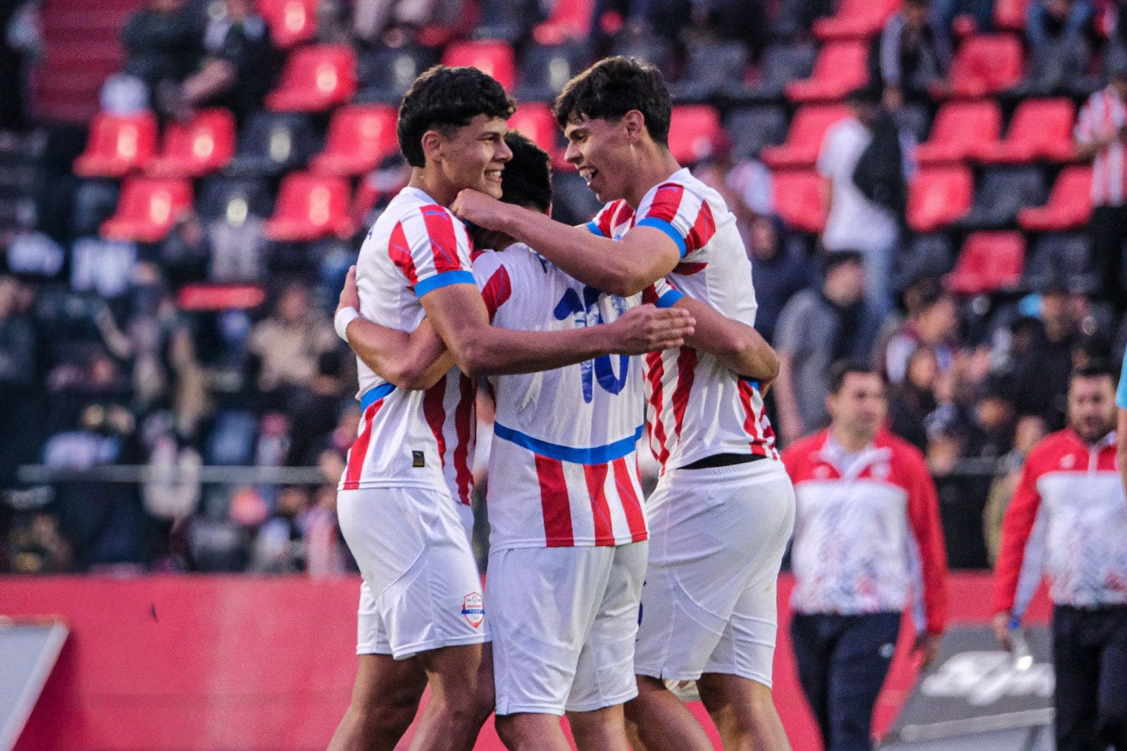 “Poco y nada hizo en el partido”: en Paraguay critican a la Roja luego de que se clasificaran a la final de los Odesur