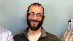 Quién era Alex Pretti, el hombre de 37 años asesinado por agentes federales en Estados Unidos