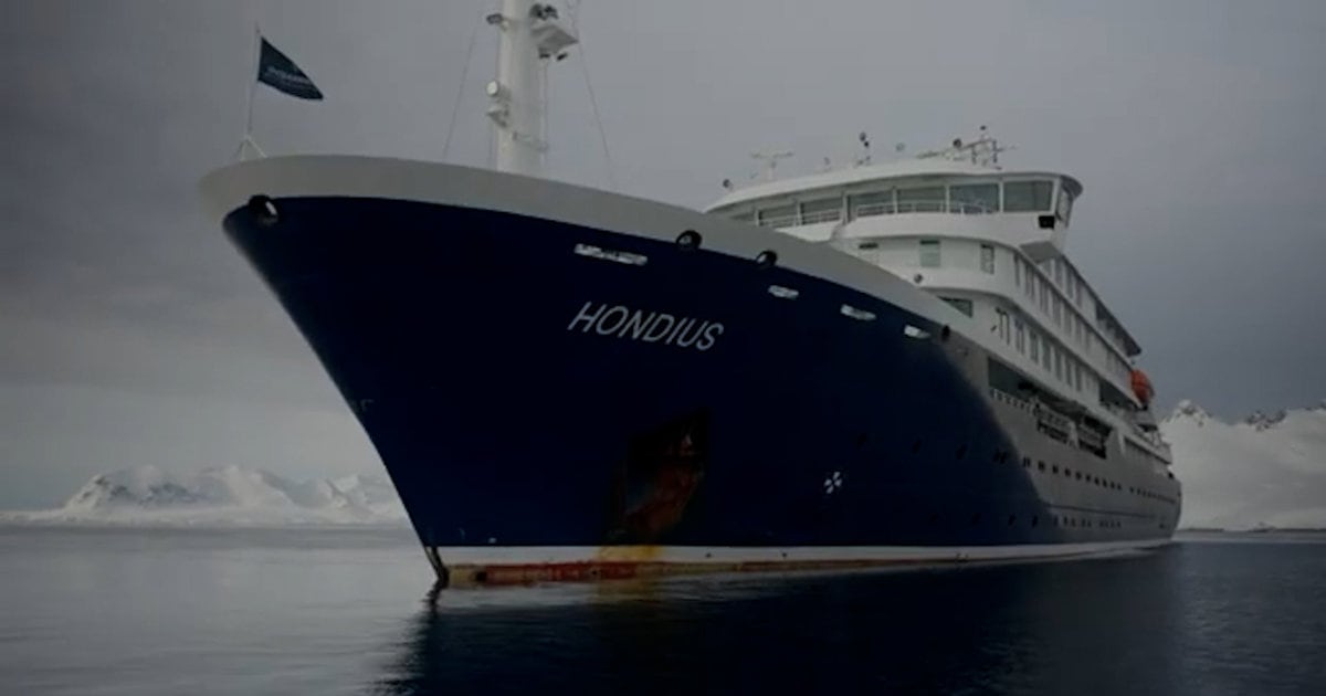 Crucero MV Hondius fondea en Tenerife en medio de choque político y sanitario por brote de hantavirus a bordo