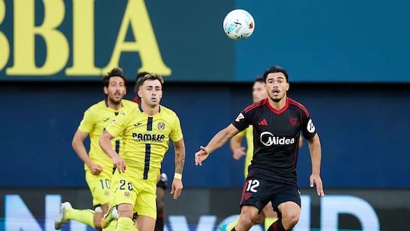 Gana oxígeno en la Liga: Sevilla de Alexis Sánchez y Gabriel Suazo vence de visita al Villarreal y se aleja del descenso