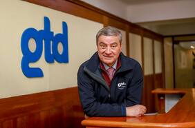 Del mimeógrafo al data center: la ascendente historia del fundador de GTD