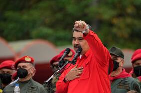 Maduro rememora golpe de Estado contra expresidente Hugo Chávez durante “Cumbre internacional contra el fascismo”