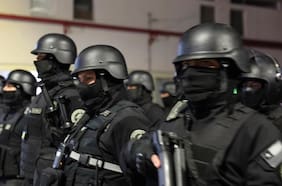 Arrau destaca operativos de seguridad en Biobío: 67 detenidos y múltiples armas blancas incautadas en cárcel El Manzano
