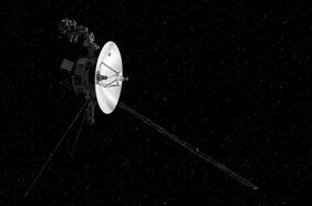 Científicos perplejos: Voyager 1, la nave que está más lejos de la Tierra, está enviando confusos mensajes
