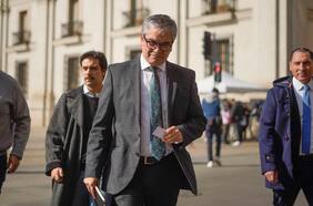 Hacienda encarga estudio a Cadem por casi $470 millones para medir la satisfacción de los servicios públicos en 2024