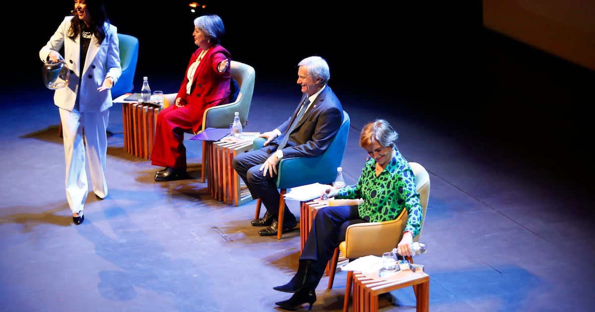 El debate presidencial en Frutillar: un choque frontal entre seguridad, economía y diálogo empresarial