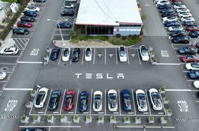 El curioso caso de los Tesla incendiados tras el huracán Ian
