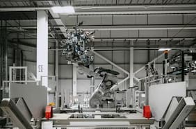 JLR invierte 600 millones de euros para fabricar autos eléctrificados