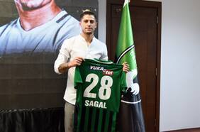 Con el WhatsApp de la Roja: la particular bienvenida del Denizlispor turco a Sagal