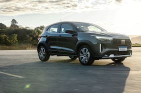 El Pulse y el Fastback se renuevan en Chile con más tecnología y seguridad