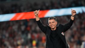Con Paulo Díaz en la mira: hinchas de River Plate explotan contra los jugadores en la despedida de Marcelo Gallardo