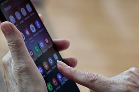 Ofrecen dinero por dar “me gusta”: Carabineros advierte sobre estafa progresiva en redes sociales