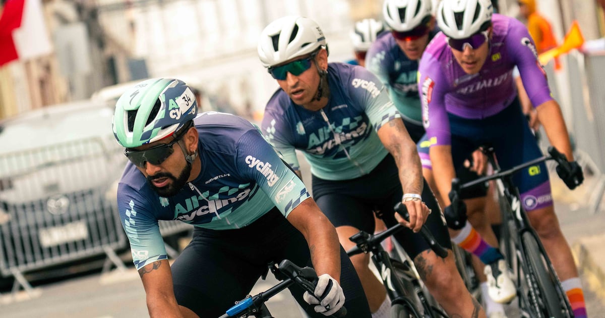 Con 1.600 participantes: evento de ciclismo urbano llega con éxito a Iquique