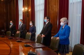 Banco Central entra al debate en el mes más crítico para el dólar y enfrenta juicio del mercado