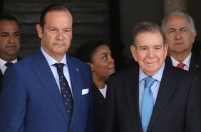 Edmundo González cancela su agenda en EE.UU. y viaja a Panamá tras denunciar el secuestro de su yerno