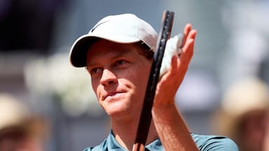 A punta de récords, Jannik Sinner se instala con comodidad en la final del Masters de Madrid ante Alexander Zverev