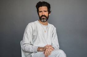 “Sirens”: escucha el nuevo single de Devendra Banhart