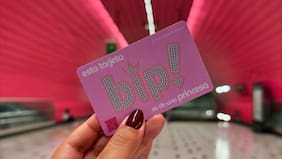 Para las girlies: así se ve la nueva tarjeta Bip! de Princesa Alba