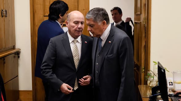 Gobierno juega sus cartas para que megarreforma se vote sí o sí este martes y evitar la “comisión del terror”