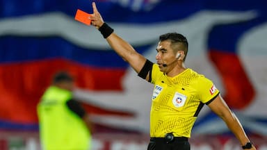 Cara a cara en Quilín: Roberto Tobar y José Cabero discuten la polémica jugada que desató la furia de la U