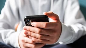 La habilidad que puede proteger a niños y adolescentes de los peligros de las redes sociales, según una especialista