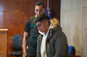 Expareja de Jordhy Thompson desmiente a la ministra Orellana respecto al juicio en contra del futbolista