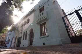 Acceso a tres autopistas, puntos de control y estructura asísmica: las claves de seguridad que definieron la casa de Boric en Yungay