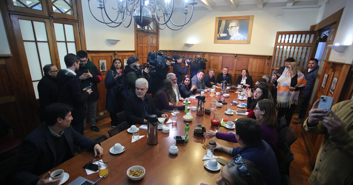 Opposition is divided ad portas of the general vote of the mega-reform - The Third