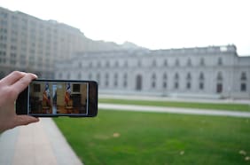 ¿Un millennial en La Moneda? Las estadísticas que revelan la inédita irrupción de candidatos y votantes jóvenes