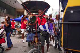Detenidas 17 personas en Cuba vinculadas a red rusa de reclutamiento militar en la guerra de Ucrania