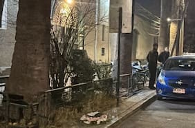 Dejan corona de flores al exterior de la ex Penitenciaría con amenaza a oficial de Gendarmería