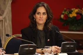 Gobierno explica ejes sociales en el Congreso y descarta recortes de beneficios por ajuste fiscal