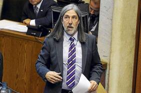 La pregunta que hizo el senador Letelier al presidente del Consejo Consultivo Previsional por la pensión básica universal